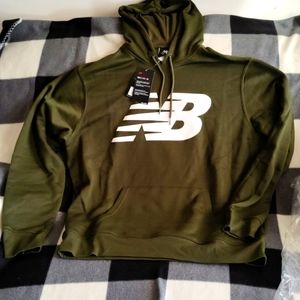 NWT New Balance Relaxed Fit Hoodie Army Green